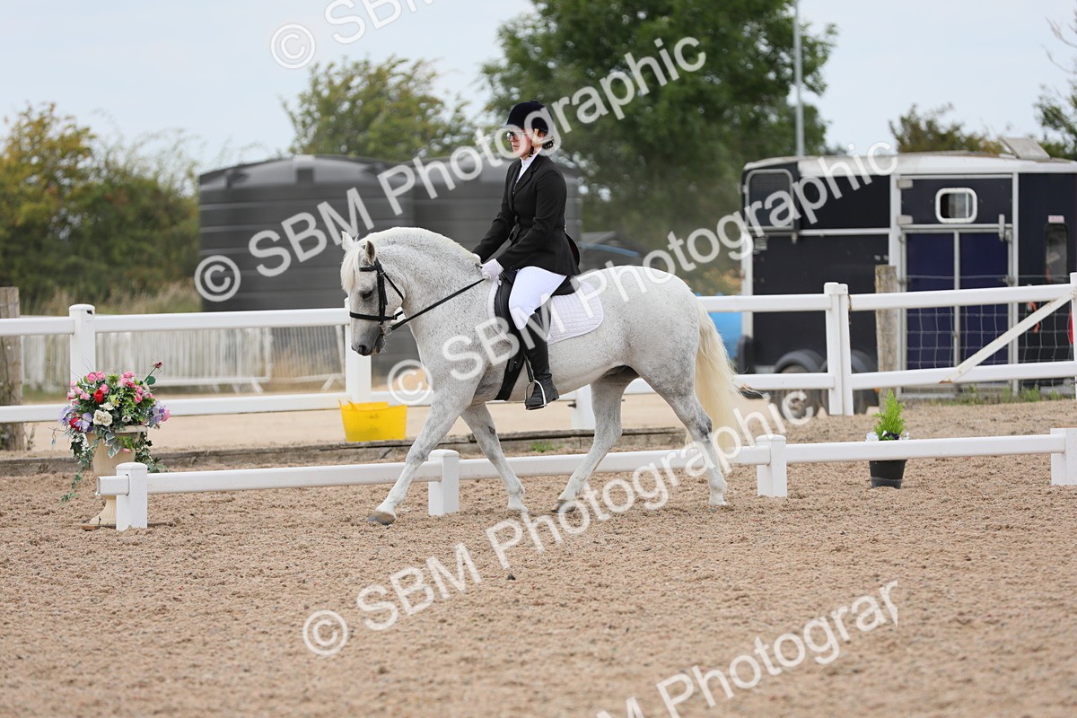 SBM_05669 - Class 32 Novice 1