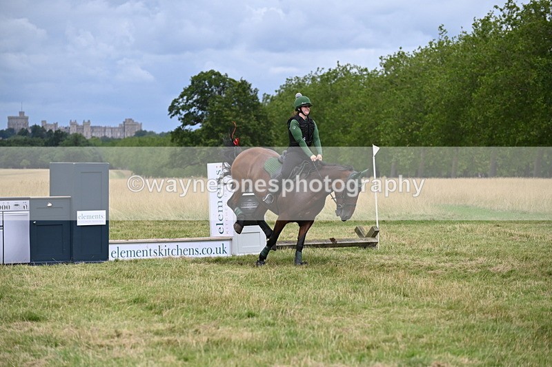 WJ6_4533 - Time at Jump 13:04 to 13:34