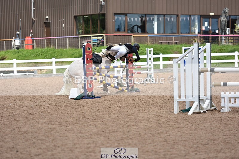 230806A-142542-02502 - Cls 22 Pony Foxhunter & 1.10m Open