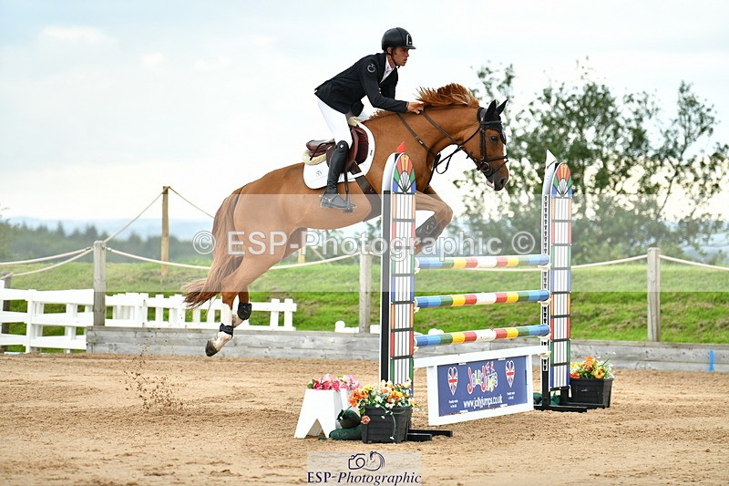 230720A-160957-04202 - Cls 9, 2 Star Big 1.40m Start to break