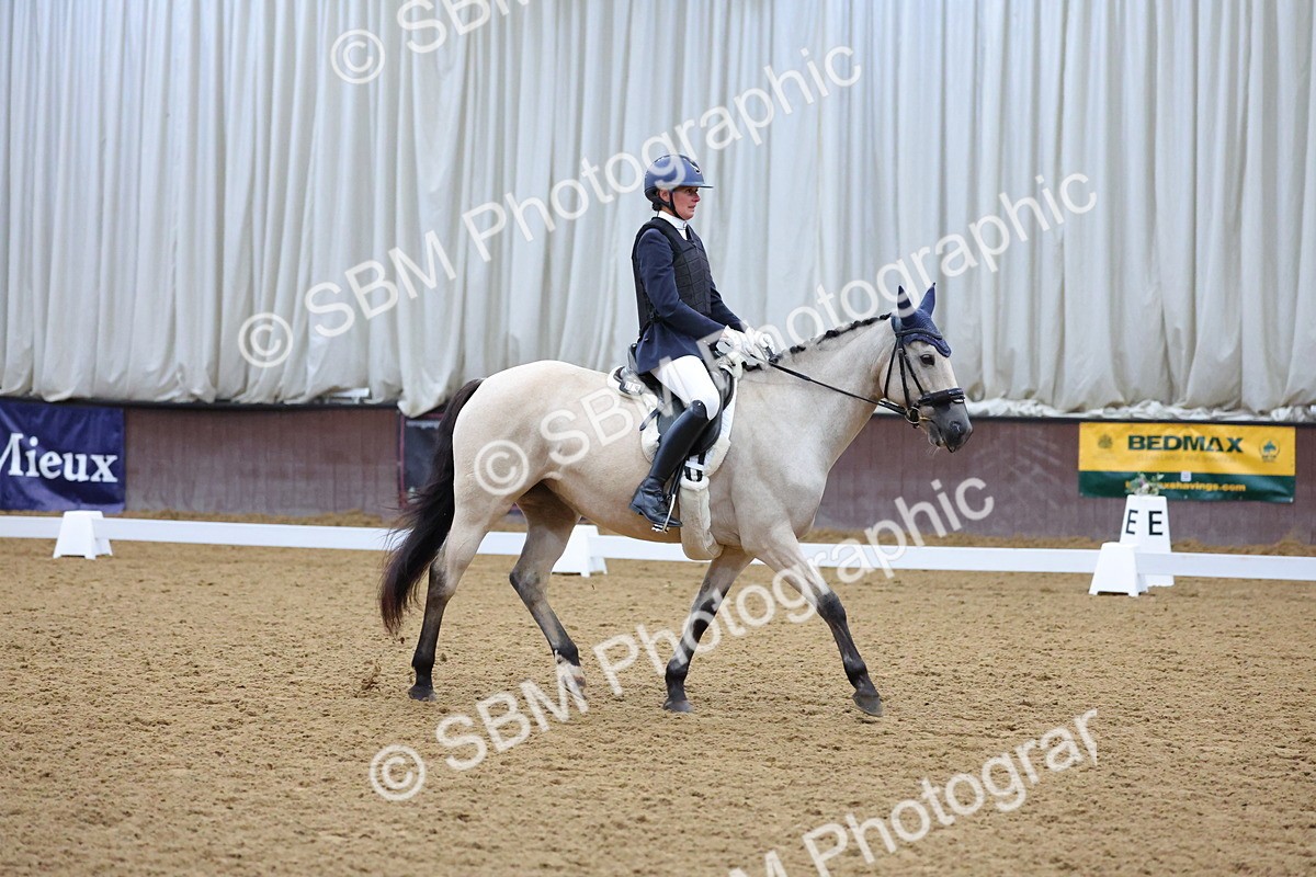 SBM_000299 - Class 2 - Intro 3 Championship - 8.51-9.47