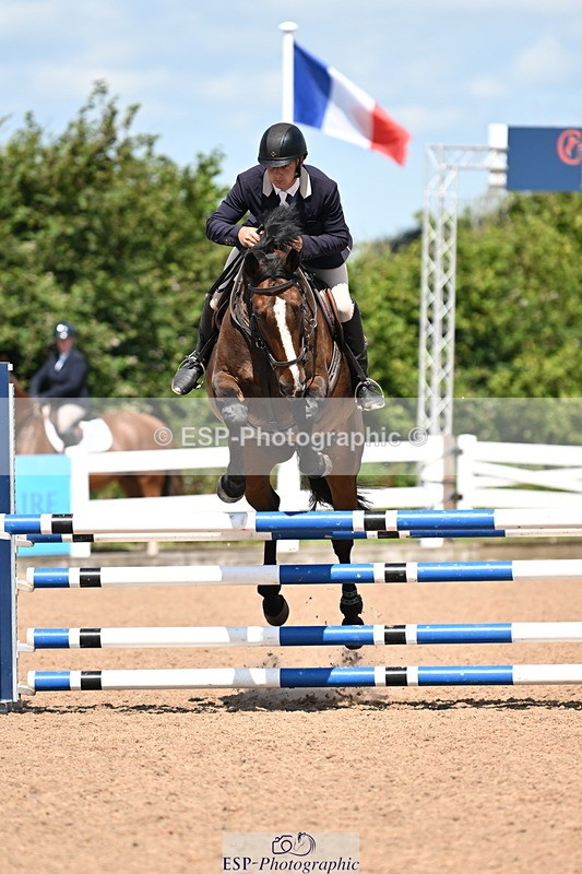 240728A-113036-08420 - Cls 35 Snr Discovery and 1m Open