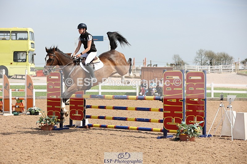 240510A-141412-07523 - Cls 17 1.05m National Am Quali