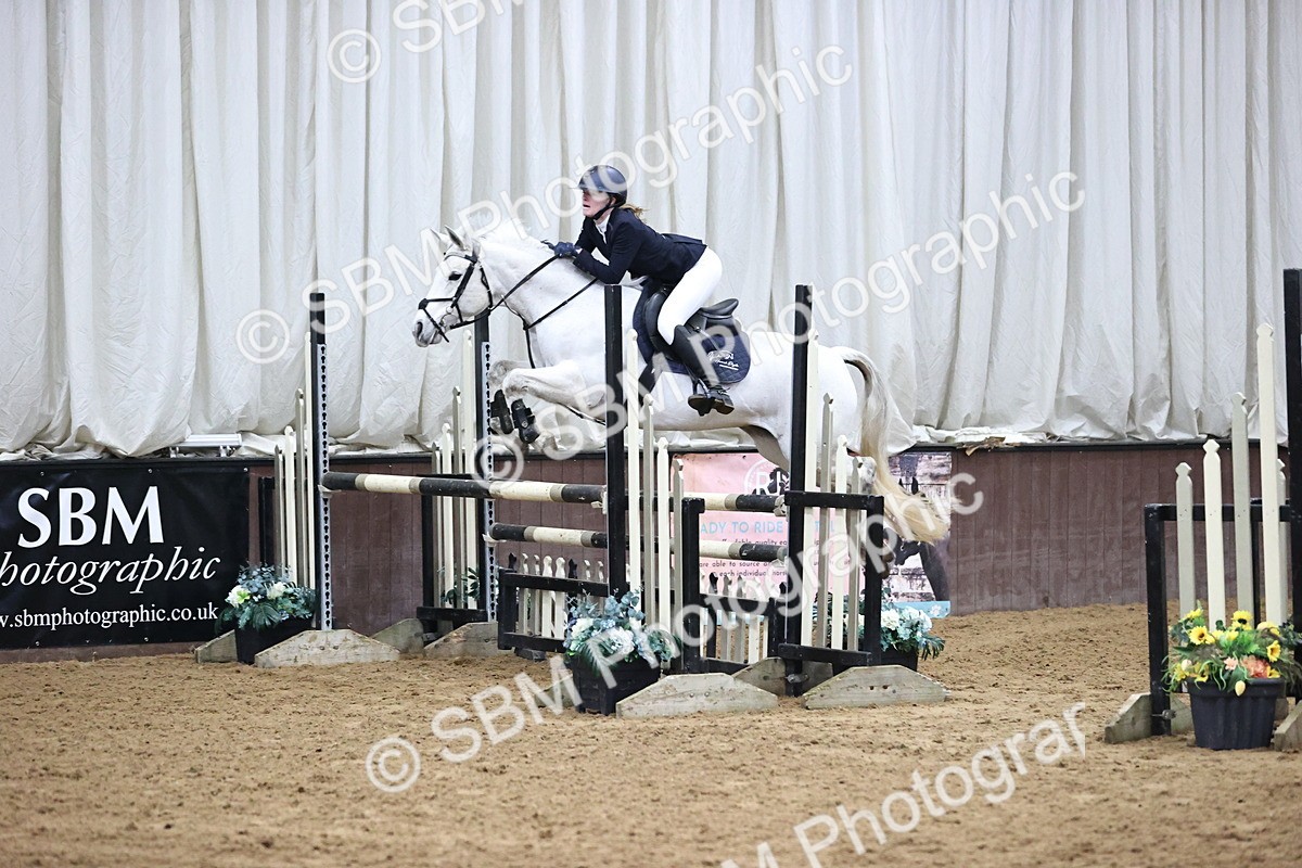 SBM_010330 - Class 12 - Blue Chip Pony Newcomers 1m Open both to Inc The Pony Restricted Rider Qualifier