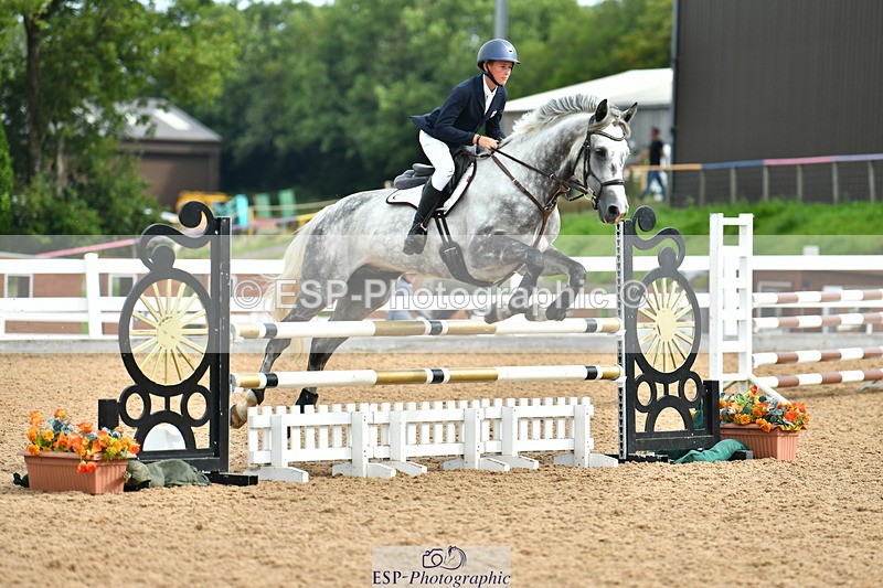 230813A-101005-11357 - Cls 40 A&B Senior Discovery & 1m Open