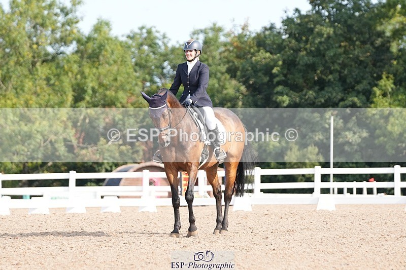 250815-092330-00090 - 001-Charlotte.JenkinsCuffesgrange.Ars.Royale