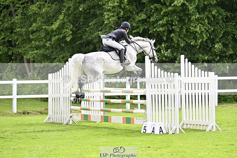 250613A-100052-00230 - Cls 1 Snr Newcomers and 1.10m Open