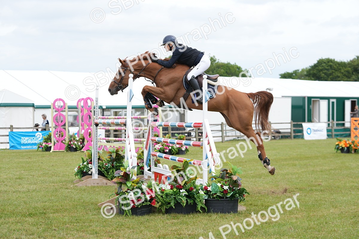 SBM_06626 - Class 202 - National 1.40m Open