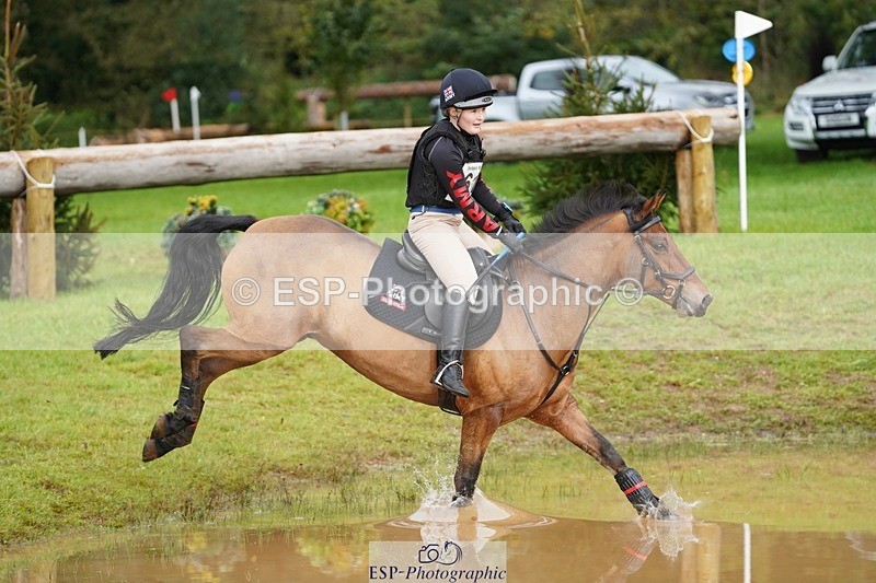 231021-095654-13412 - 614-MICRON.JOY-Ellie.Mitchell-SC+XC