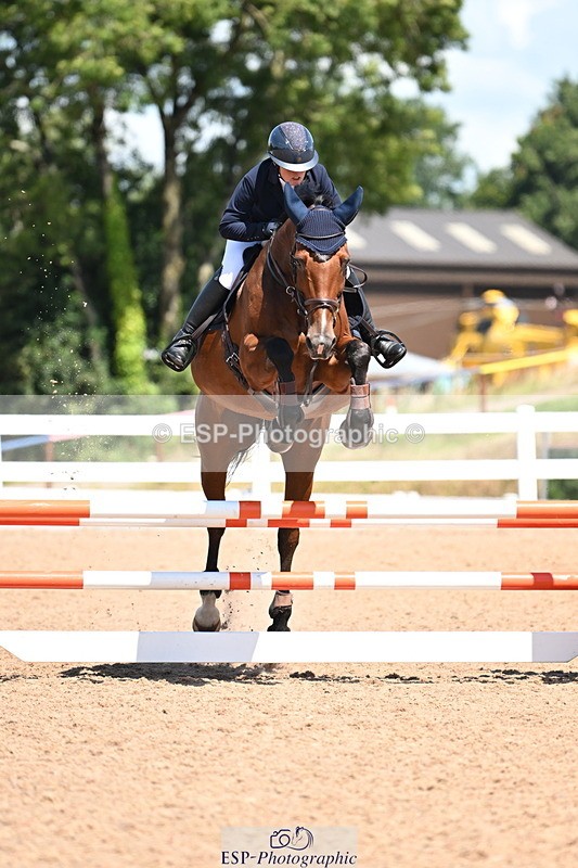 240728A-123340-08546 - Cls 32 85cm Amateur Qualifier