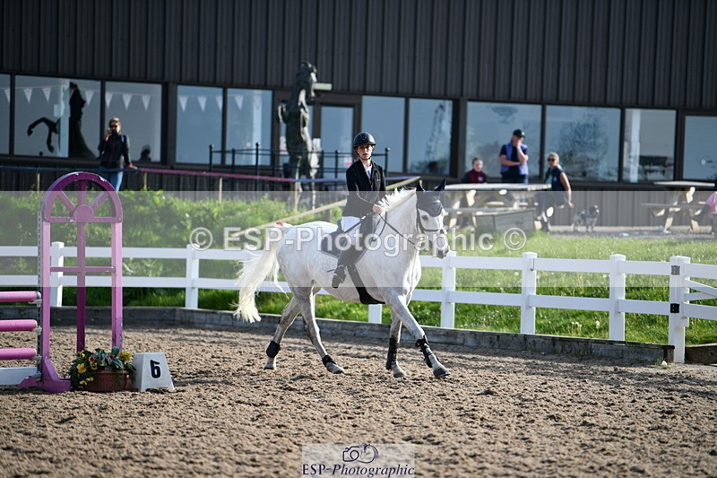 240511A-080930-10486 - Cls 27 85cm National Am Quali