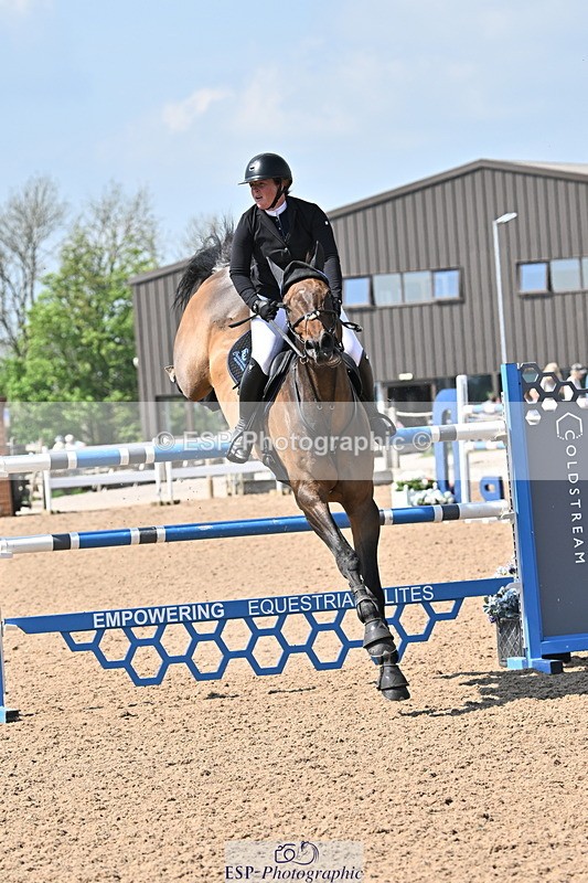 240509A-150821-02669 - Cls 11 National 1.40m Open