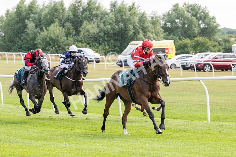 160725-Race 1-Made All-8522 - Race 1