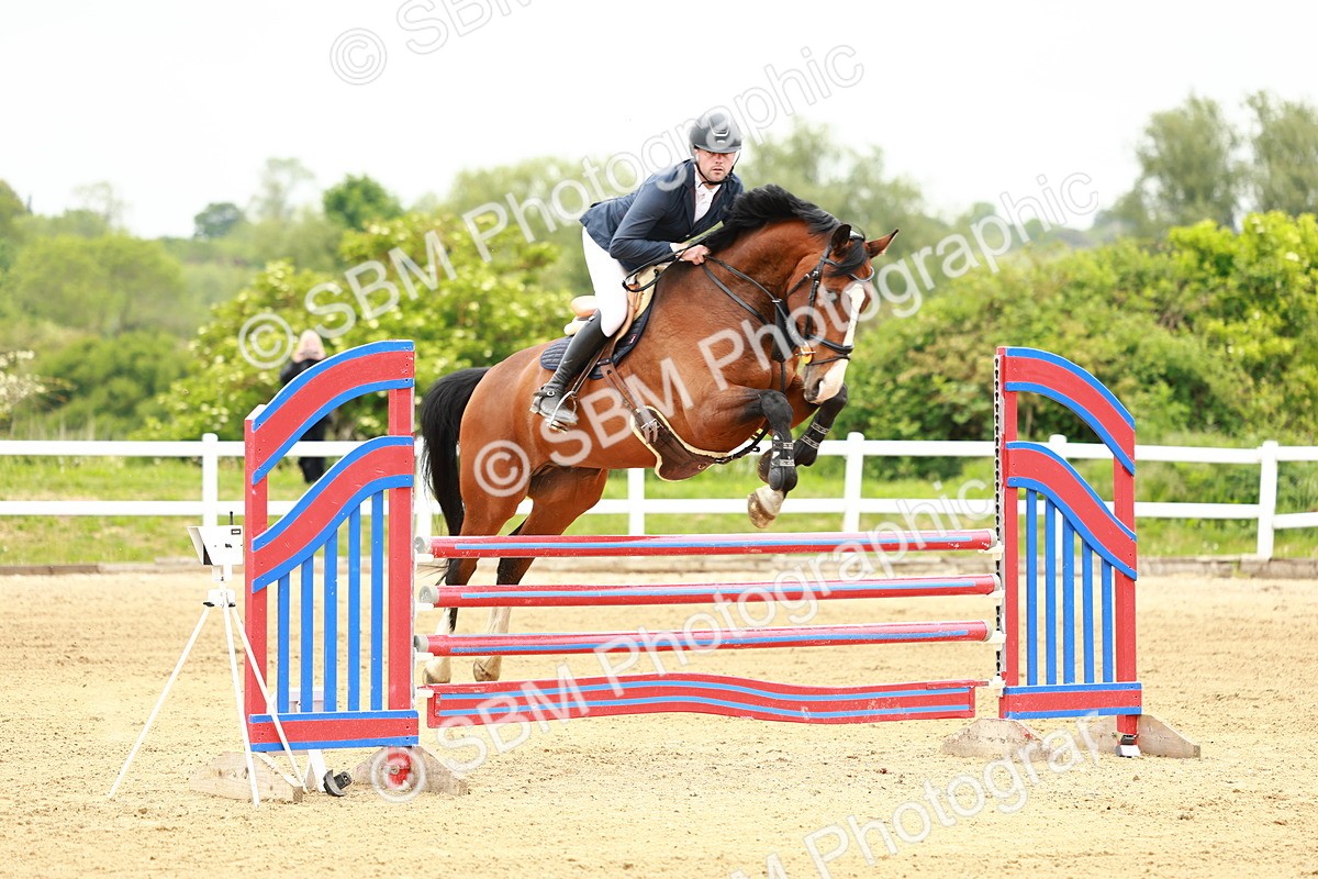 SBM_001036 - Class 4 - Senior Newcomers - 1.10m