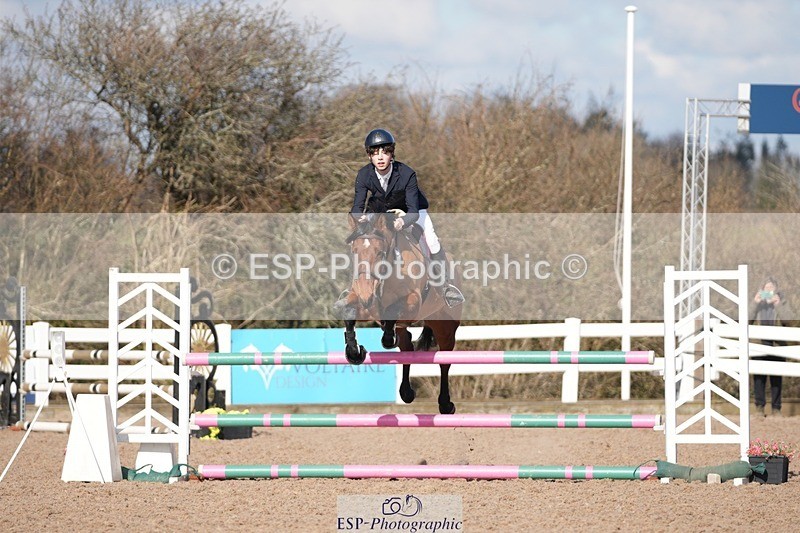 250316-101732-05840 - Cls 21 British Novice and 90cm