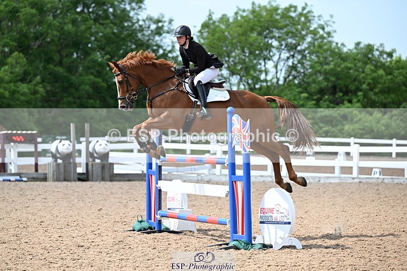 240605A-153743-00916 - Cls 5 Foxhunter and 1.20m Open