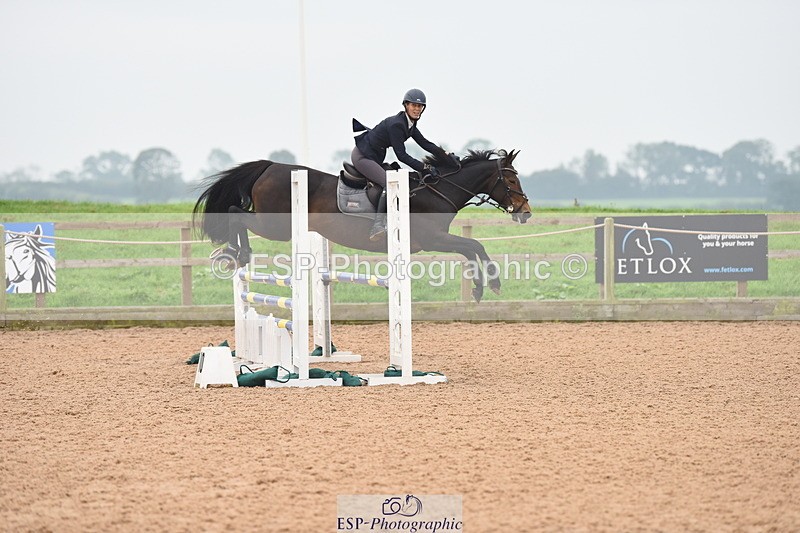 230916A-152246-05339 - Cls 18 Snr 95cm Derby