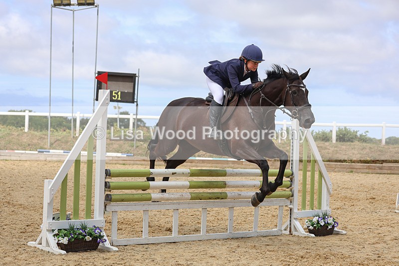 3E7A5057 - Class 4: Senior British Novice/90cm open