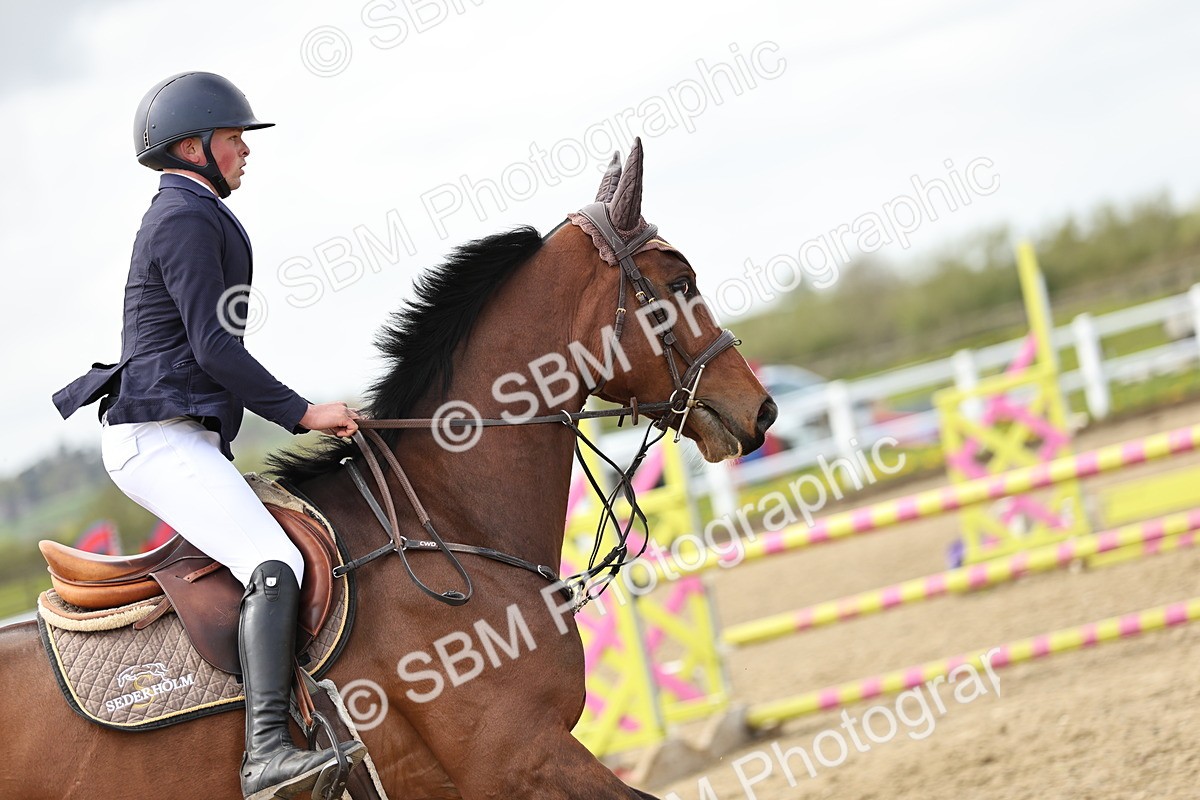 SBM_000566 - Class 2 - Senior British Novice - 90cm
