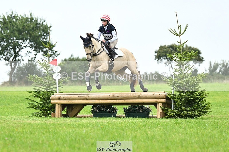 240831A-151627-04814 - 210-Zara.Head-FOURFIELDS.X.FAKTOR