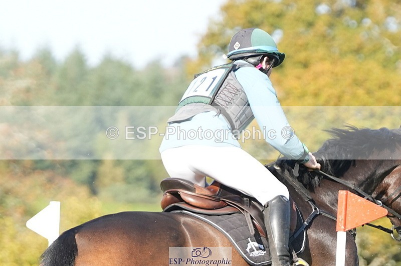 251024A-120426-08606 - B-109-Zoe.Davies