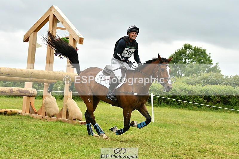 250524A-111329-09241 - B-303-Alexander.Bragg-SHANNONDALE.ALDO