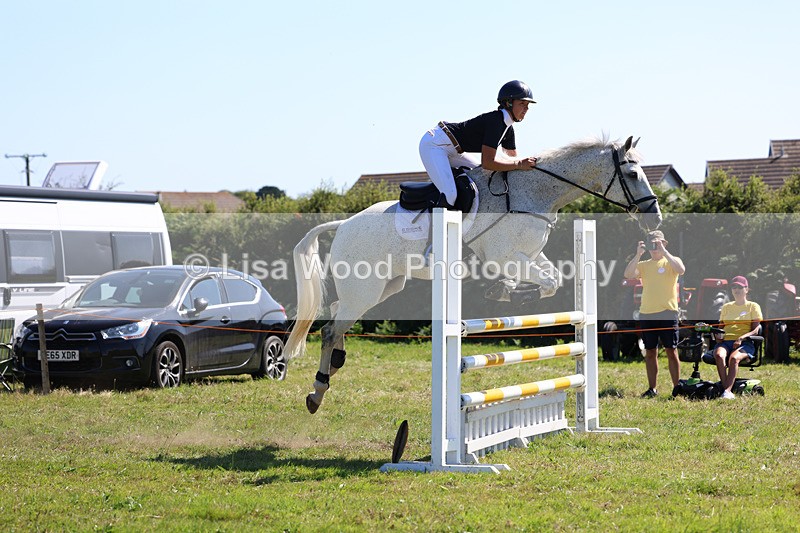 3E7A6361 - Class 13: Senior Newcomers/1.10m open