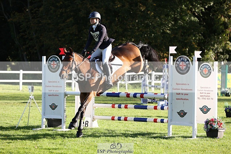 231022-095843-24239 - 668-BOWHAYLANDS.SKYFALL-Miya.Johns-TrotUp+SJ