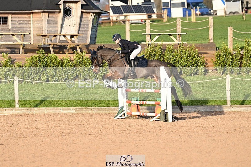 251130-143245-02205 - Cls 27, 28 & 29 1m & 1.10m Club & Schools