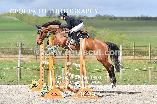 BPP_4099 - CLASS 6 FRI Senior Newcomers/ 1.10m Open