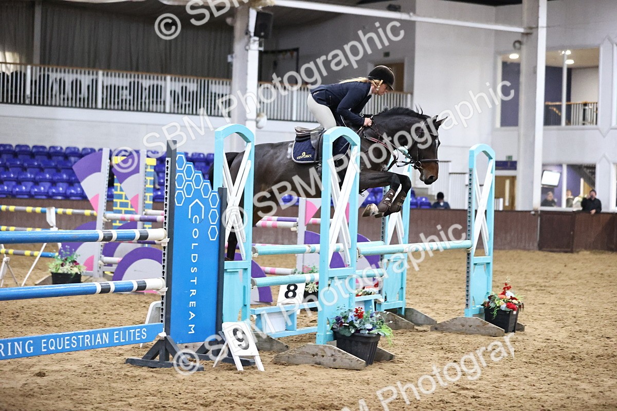 SBM_002076 - Class 4 - Senior Newcomers - 1.10m Open