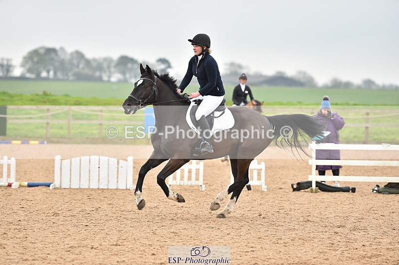 240331A-110346-00599 - 90cm First Round