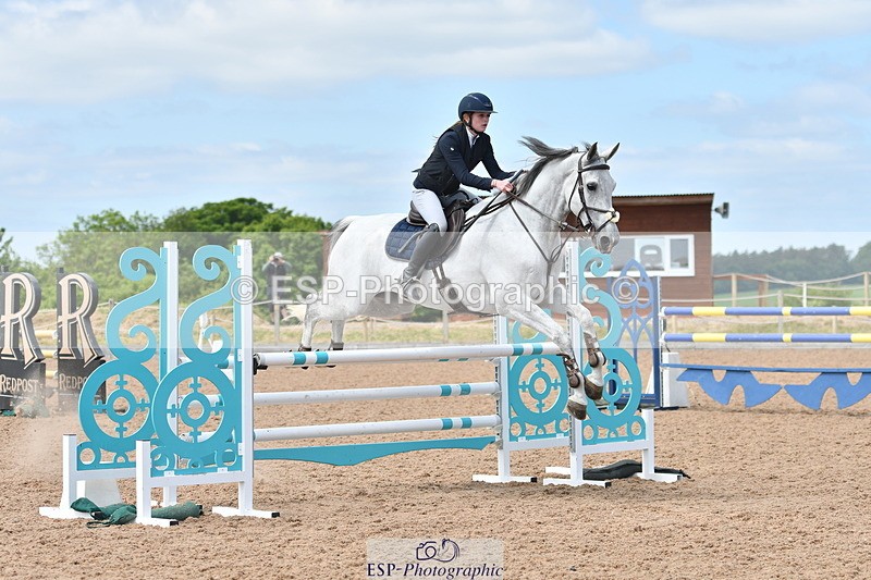 240609A-114903-04762 - Cls 17 Snr 1.05m Open