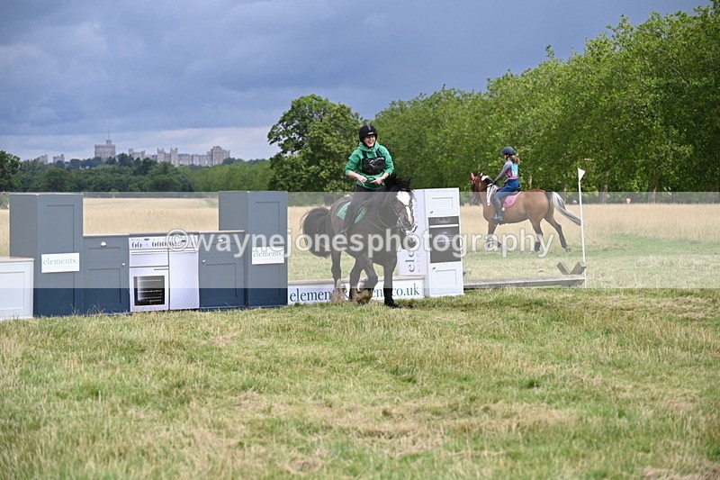 WJ6_2773 - Time at Jump 11:06 to 11:40