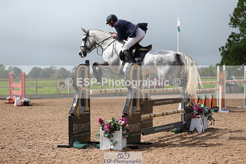 230812A-121153-08694 - Cls 32 Foxhunter