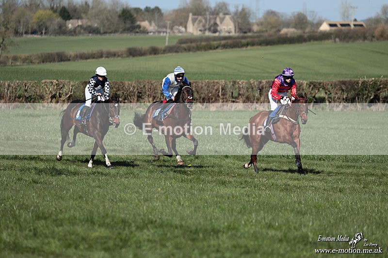 PtP 210326 401 - VWH Cirencester Races 21/03/26