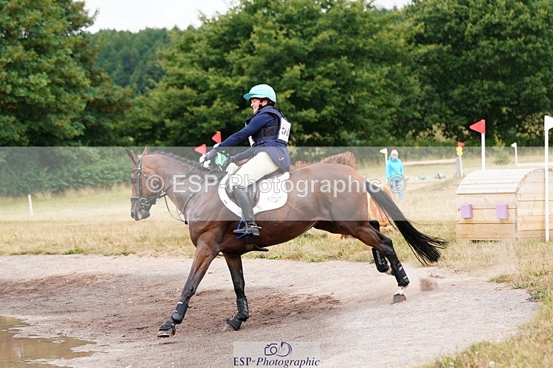 250803A-134008-13972 - M-564-Selina.Milnes-OBLENSKY'S.HEARTBREAKER