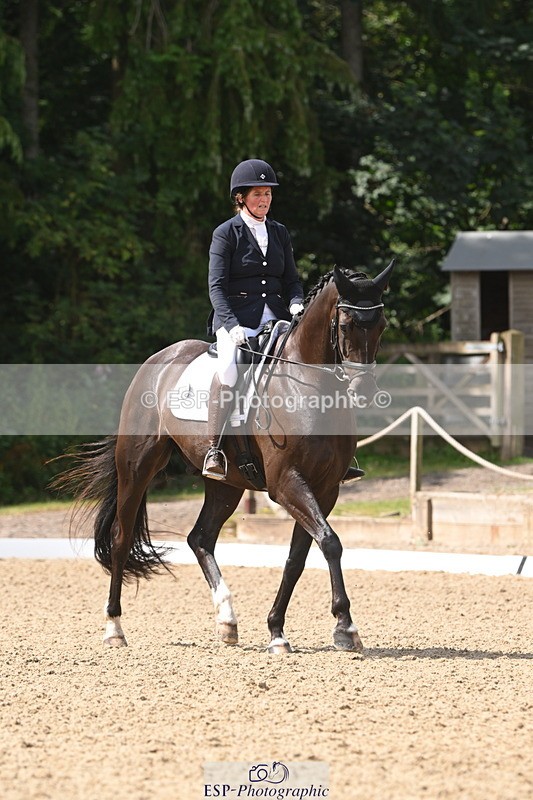 250720A-105714-09777 - 169-Caroline.Squire-Viva.Venezuela