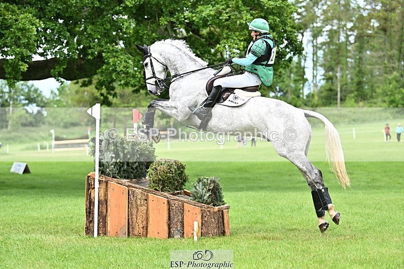 240525-145656-16118 - 208-KING_LOUIS-Mary_King