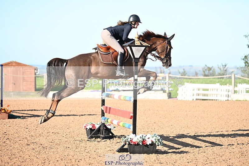 240913A-090729-03161 - Cls 13 Snr 1.05m & 1.10m Open