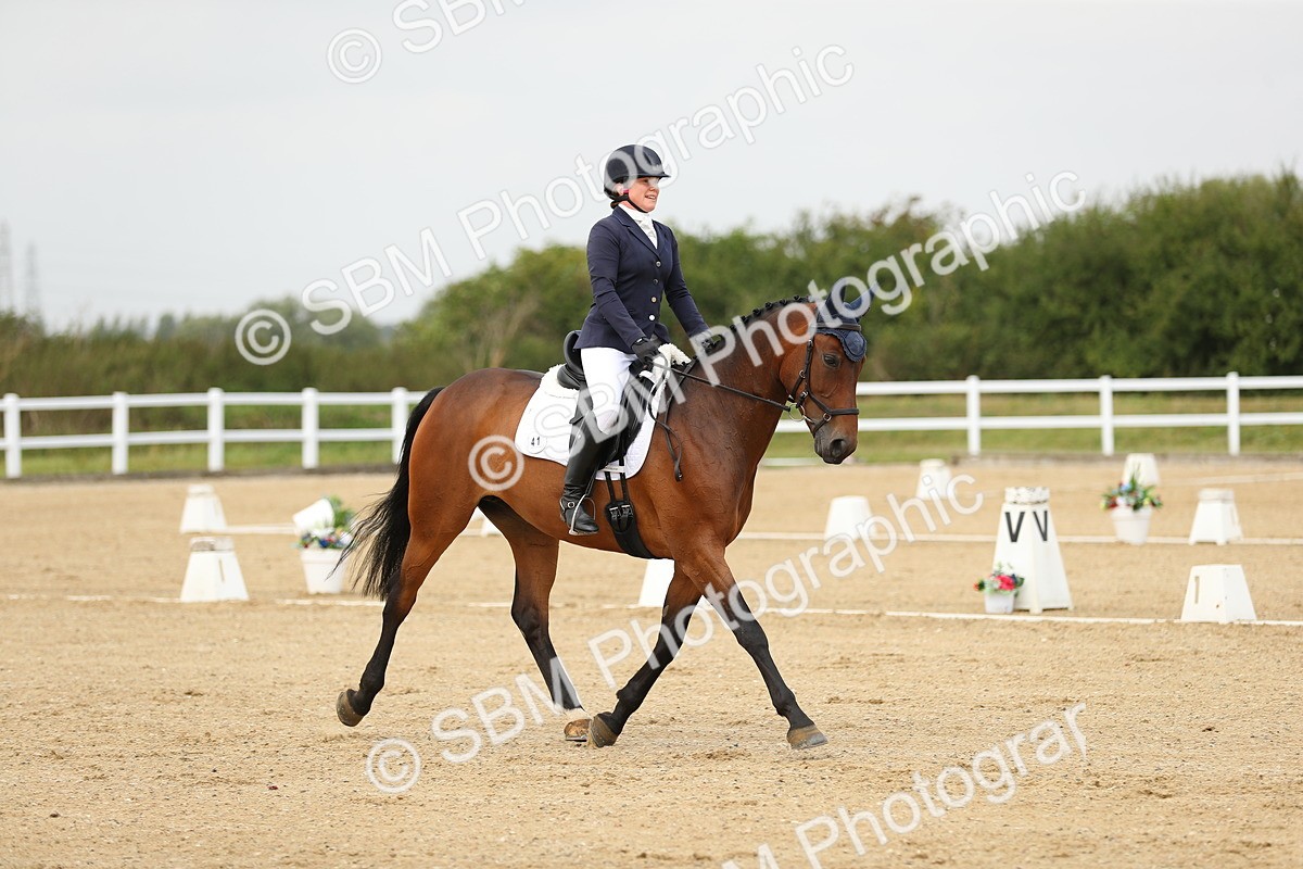 SBM_017325 - Class 13 - Novice 23 - 13.31-14.13