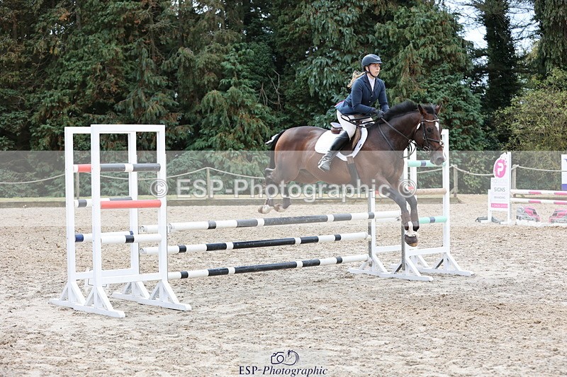 250829A-113043-01392 - Cls 7 British Novice and 90cm