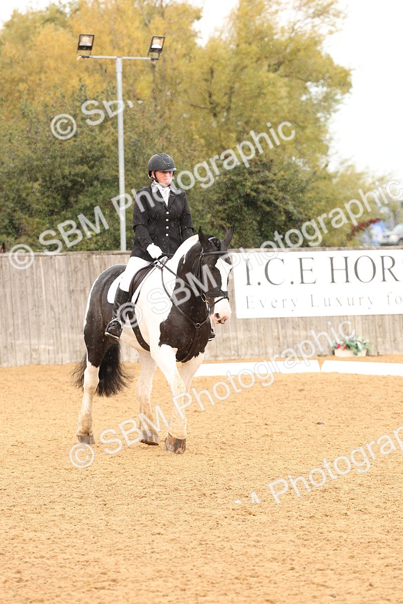 SBM_40600 - D6 - Small Tour Championship Intro 4