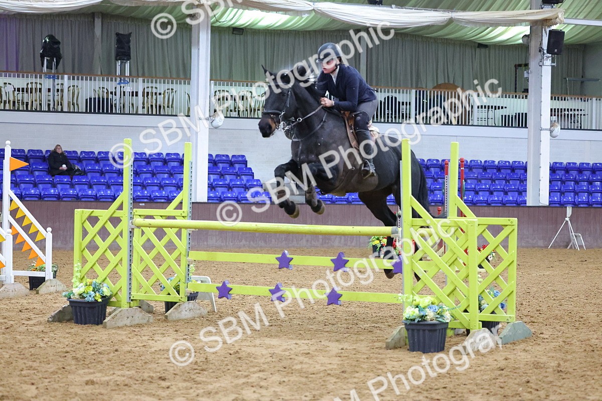 1I0A4767 - Class 9 - Senior Newcomers/ 1.10m Open