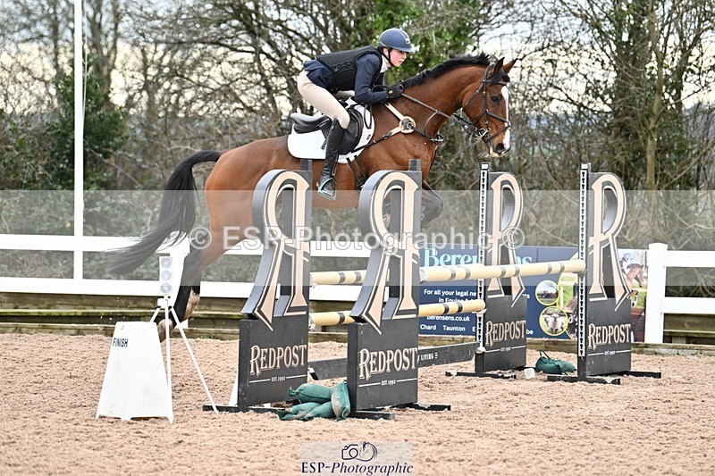 250112-114216-01114 - Cls 19 Snr 1.05m Open