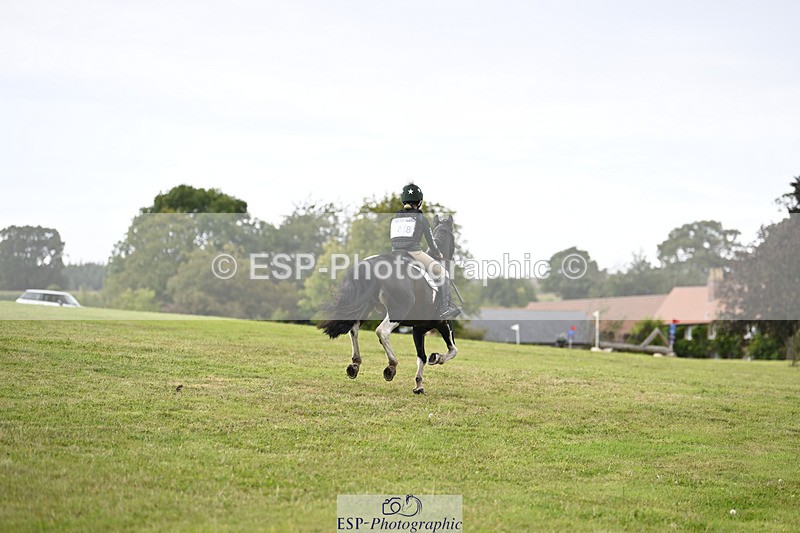 240825X-144524-35278 - 80cm XC 14.30 to 15.30