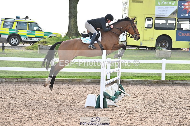 240407A-101046-04553 - Cls 26 National 1.30m Open