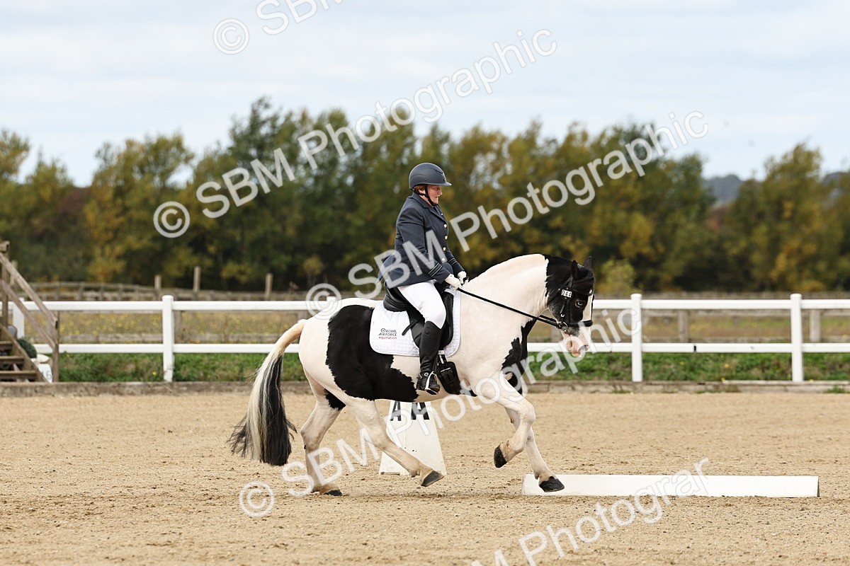 SBM_004416 - Class 69 - Novice 2