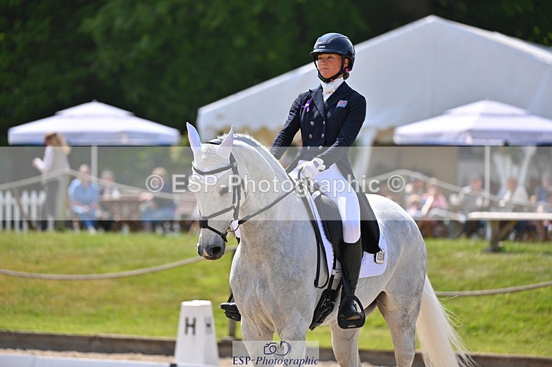 250523A-144114-07647 - A-051-Jemima.Howden-VAN.KAUNITZ