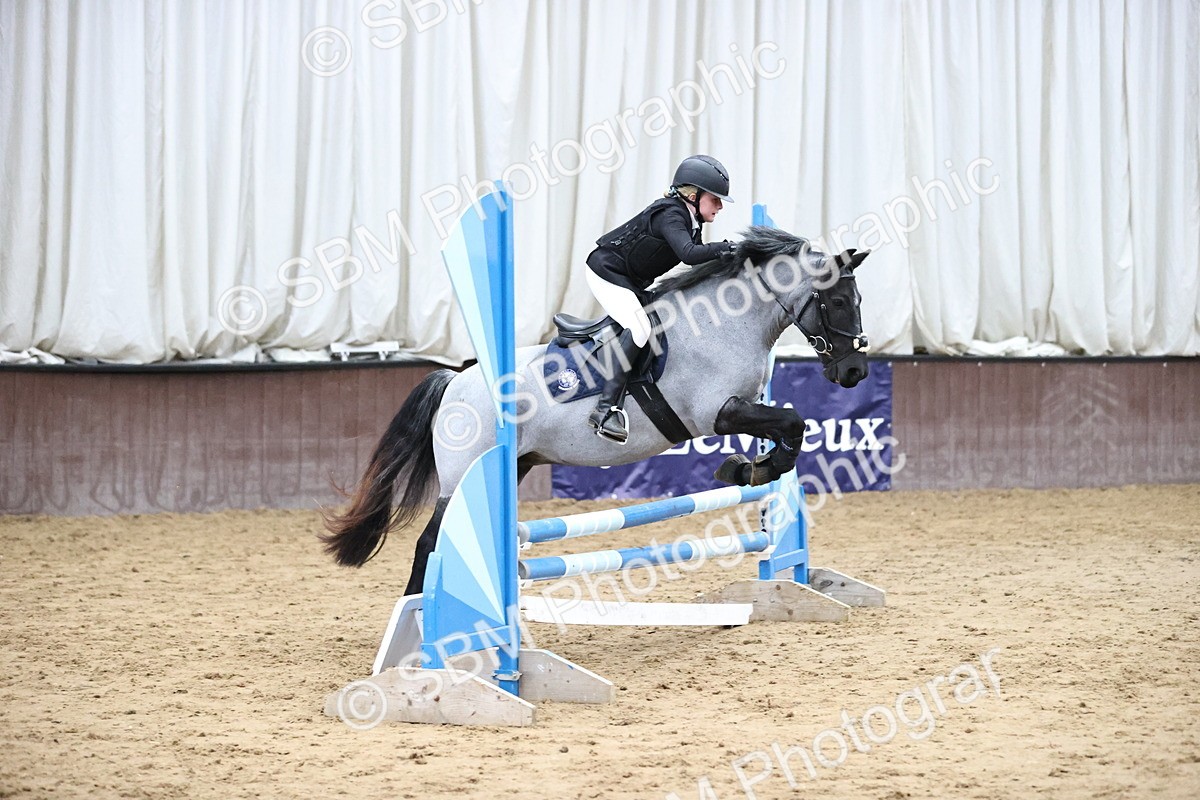 SBM_001327 - Class 5 - Henlow Veterinary Hospital 70cm